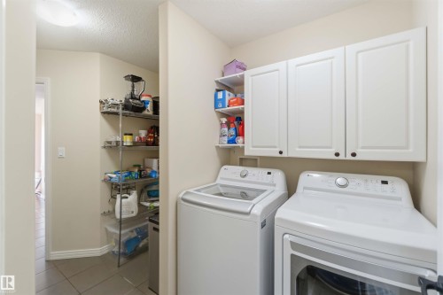1247 Westerra Crescent, Stony Plain, AB - Indoor Photo Showing Laundry Room