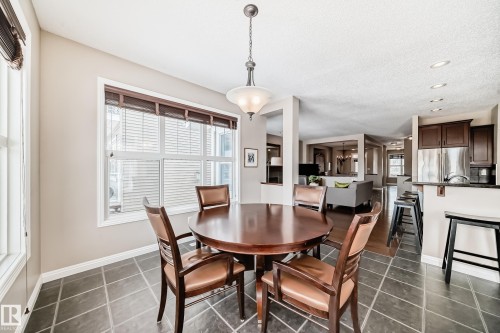 2326 Frezenberg Avenue, Edmonton, AB - Indoor Photo Showing Dining Room