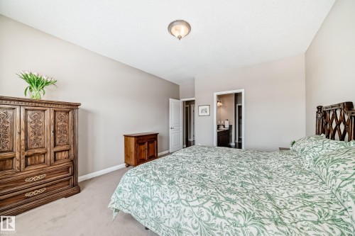 2326 Frezenberg Avenue, Edmonton, AB - Indoor Photo Showing Bedroom