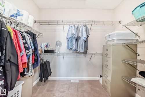 2326 Frezenberg Avenue, Edmonton, AB - Indoor With Storage