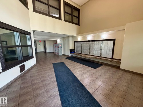 1302 9363 Simpson Drive, Edmonton, AB - Indoor Photo Showing Other Room