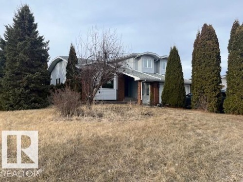 5126 60 Avenue  Vegreville, AB T9C 1J1