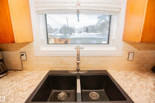 12827 109 Street, Edmonton, AB - Indoor Photo Showing Kitchen