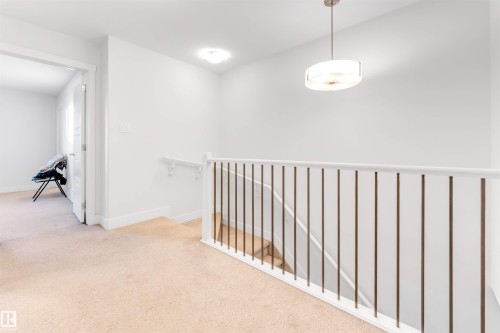 1536 21 Street, Edmonton, AB - Indoor Photo Showing Other Room