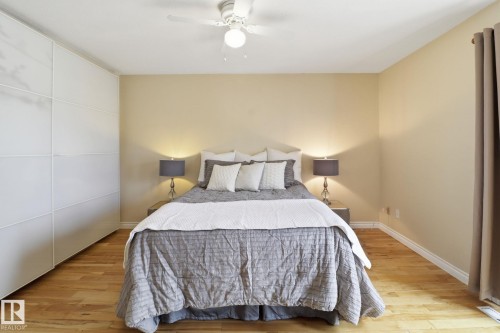 9023 95 Street, Edmonton, AB - Indoor Photo Showing Bedroom