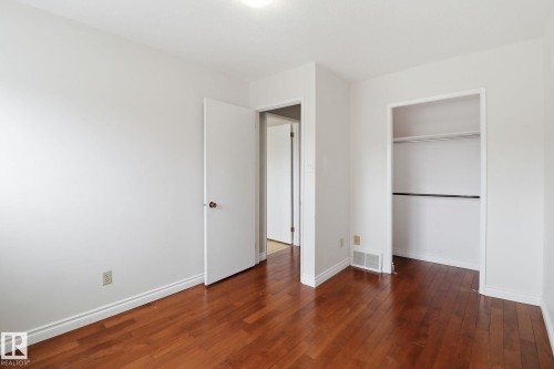 9023 95 Street, Edmonton, AB - Indoor Photo Showing Other Room