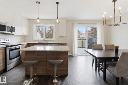 9023 95 Street, Edmonton, AB - Indoor
