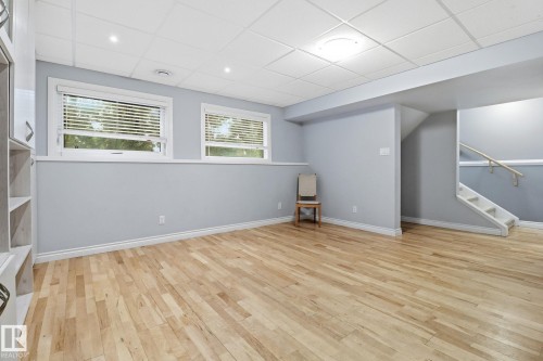 9023 95 Street, Edmonton, AB - Indoor Photo Showing Other Room