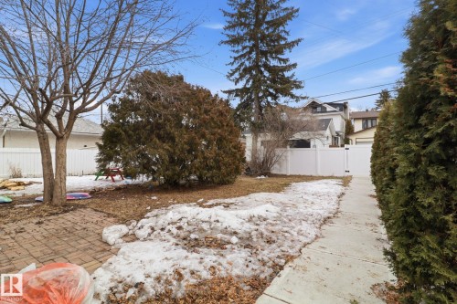 9023 95 Street, Edmonton, AB - Outdoor
