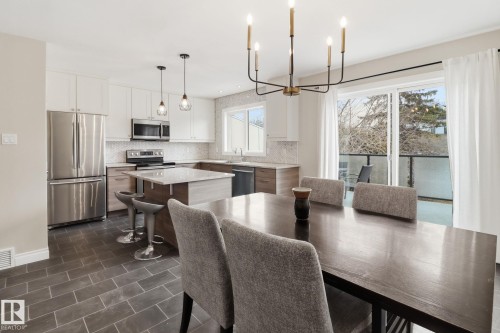 9023 95 Street, Edmonton, AB - Indoor