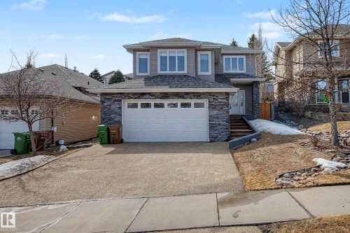 42 OAK VISTA Drive  St. Albert, AB T8N 1C2