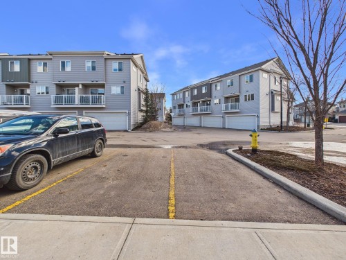 32 2121 Haddow Drive, Edmonton, AB - Outdoor