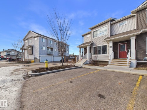 32 2121 Haddow Drive, Edmonton, AB - Outdoor