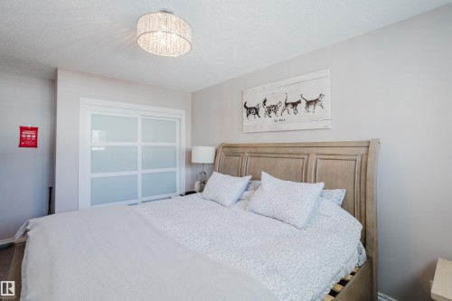13 Sorrel Crescent, St. Albert, AB - Indoor Photo Showing Bedroom