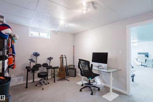 13 Sorrel Crescent, St. Albert, AB - Indoor Photo Showing Office