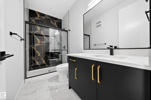 115 28 Street, Edmonton, AB - Indoor