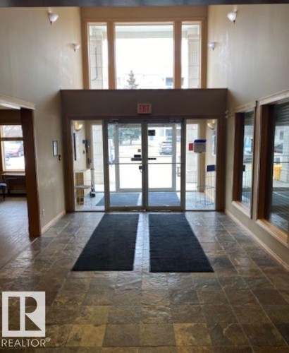 #404 78 A Mckenney Av Nw, St. Albert, AB - Indoor Photo Showing Other Room