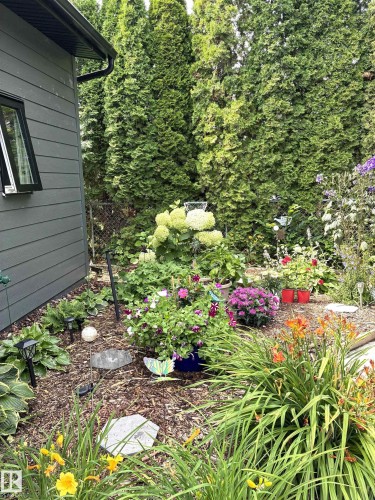 14717 92 Avenue, Edmonton, AB - Outdoor