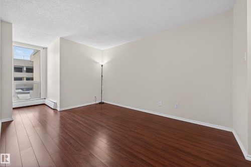 208 10149 Saskatchewan Drive, Edmonton, AB - Indoor Photo Showing Other Room