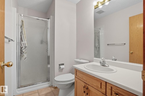 15535 70 Street, Edmonton, AB - Indoor Photo Showing Bathroom