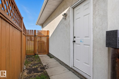 15535 70 Street, Edmonton, AB -  With Exterior