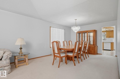 15535 70 Street, Edmonton, AB - Indoor Photo Showing Dining Room