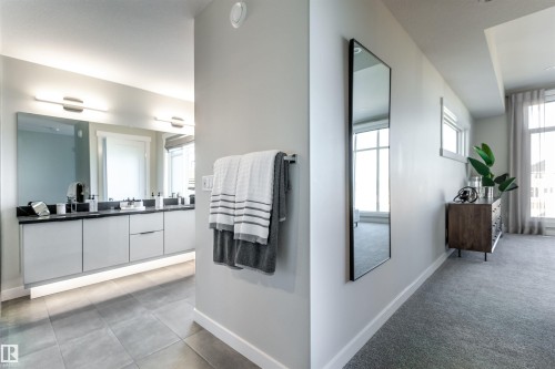 15807 30 Avenue, Edmonton, AB - Indoor