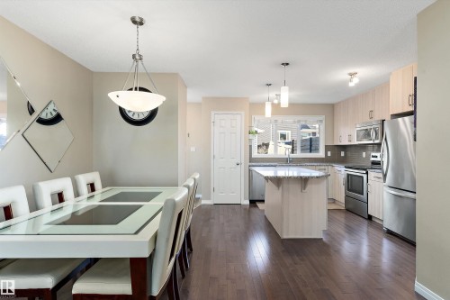 4026 Orchards Drive, Edmonton, AB - Indoor Photo Showing Kitchen With Double Sink