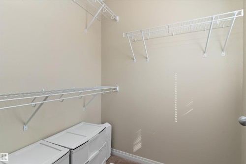 4026 Orchards Drive, Edmonton, AB - Indoor With Storage