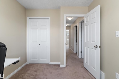 4026 Orchards Drive, Edmonton, AB - Indoor