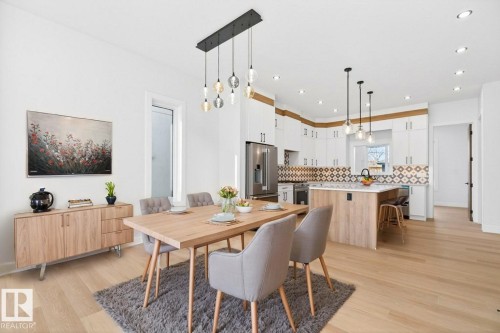 8506 148 Street Nw, Edmonton, AB - Indoor
