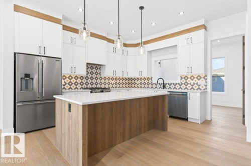 8506 148 Street Nw, Edmonton, AB - Indoor Photo Showing Kitchen With Stainless Steel Kitchen With Upgraded Kitchen