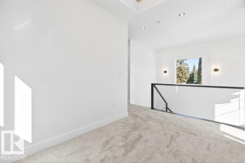 8506 148 Street Nw, Edmonton, AB - Indoor Photo Showing Other Room