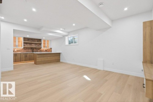 8506 148 Street Nw, Edmonton, AB - Indoor Photo Showing Other Room