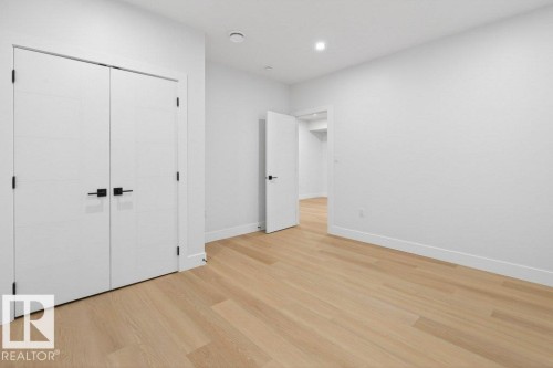 8506 148 Street Nw, Edmonton, AB - Indoor Photo Showing Other Room