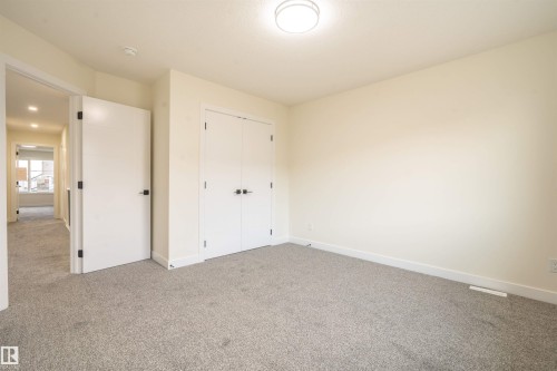 5720 176 Avenue, Edmonton, AB - Indoor Photo Showing Other Room
