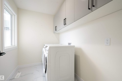 5720 176 Avenue, Edmonton, AB - Indoor Photo Showing Laundry Room
