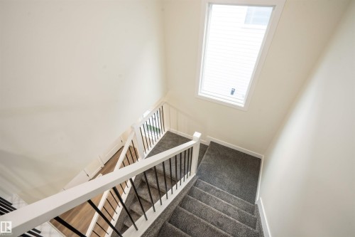 5720 176 Avenue, Edmonton, AB - Indoor Photo Showing Other Room