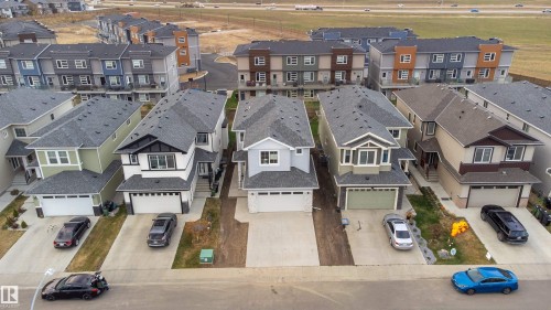 5720 176 Avenue, Edmonton, AB - 