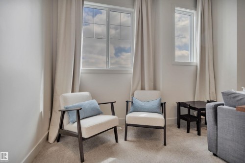 8945 24 Avenue, Edmonton, AB - Indoor