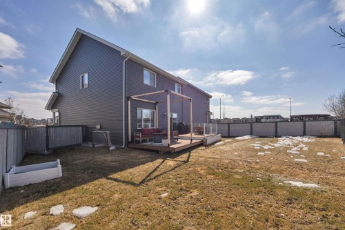 8945 24 Avenue, Edmonton, AB - Outdoor