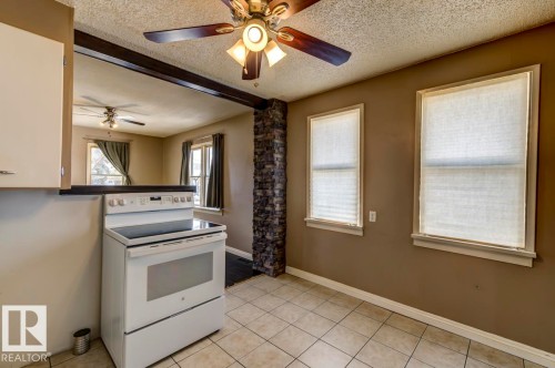6015 106 Street, Edmonton, AB - Indoor Photo Showing Kitchen