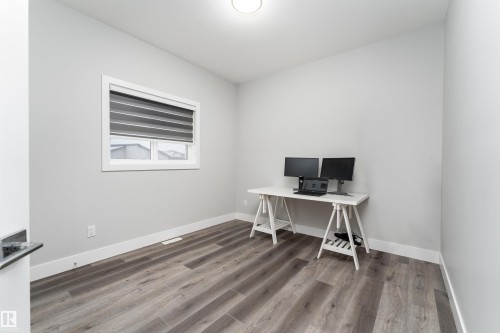 9338 Pear Link, Edmonton, AB - Indoor Photo Showing Office