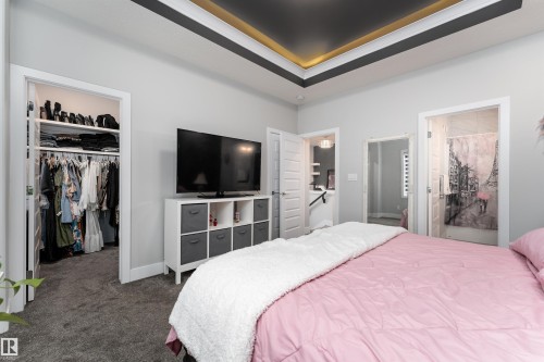 9338 Pear Link, Edmonton, AB - Indoor Photo Showing Bedroom