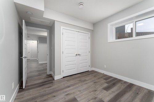 9338 Pear Link, Edmonton, AB - Indoor Photo Showing Other Room