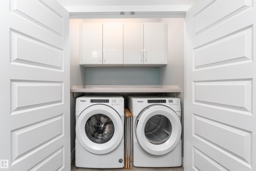 9338 Pear Link, Edmonton, AB - Indoor Photo Showing Laundry Room