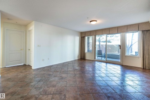 105 8912 156 Street, Edmonton, AB - Indoor Photo Showing Other Room