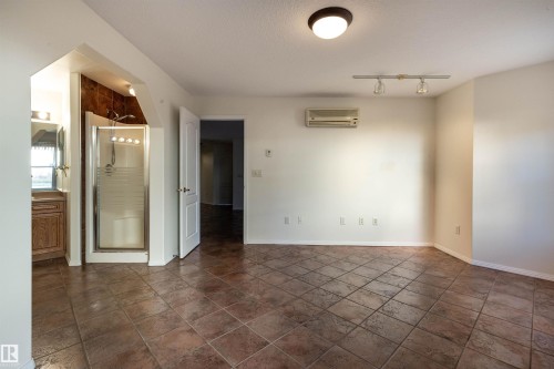 105 8912 156 Street, Edmonton, AB - Indoor Photo Showing Other Room