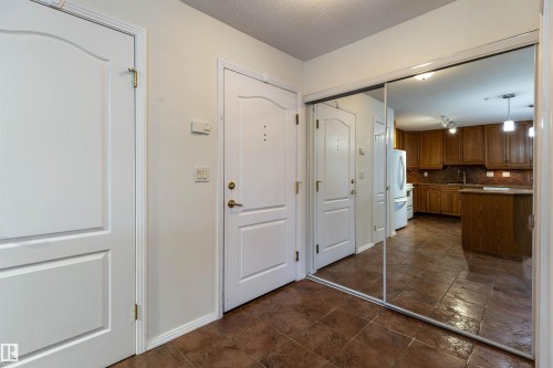 105 8912 156 Street, Edmonton, AB - Indoor Photo Showing Other Room