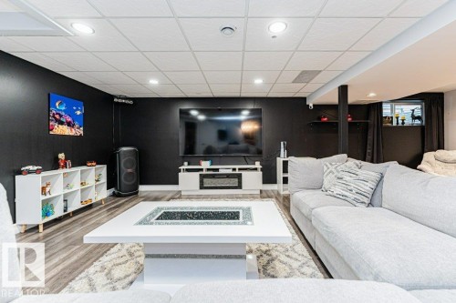 17 Cranberry Bend, Fort Saskatchewan, AB - Indoor